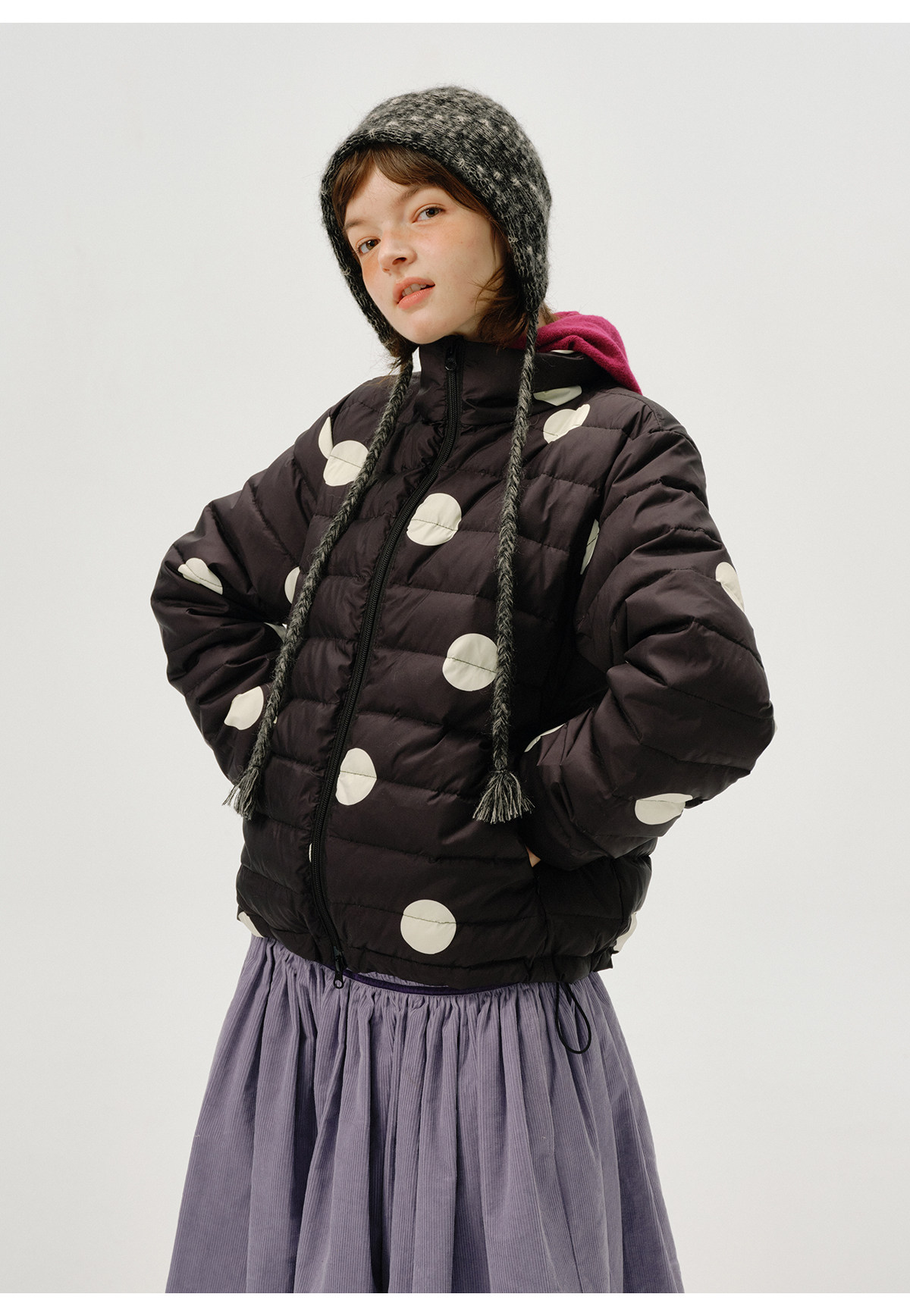 odd maker ドット柄ショート丈 白ダックダウン スタンドカラー 軽量 