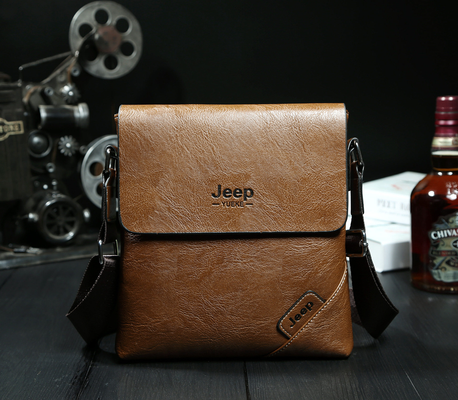 2020 new Korean version casual business diagonal bag men's bag shoulder bag men's casual bag Messenger bag