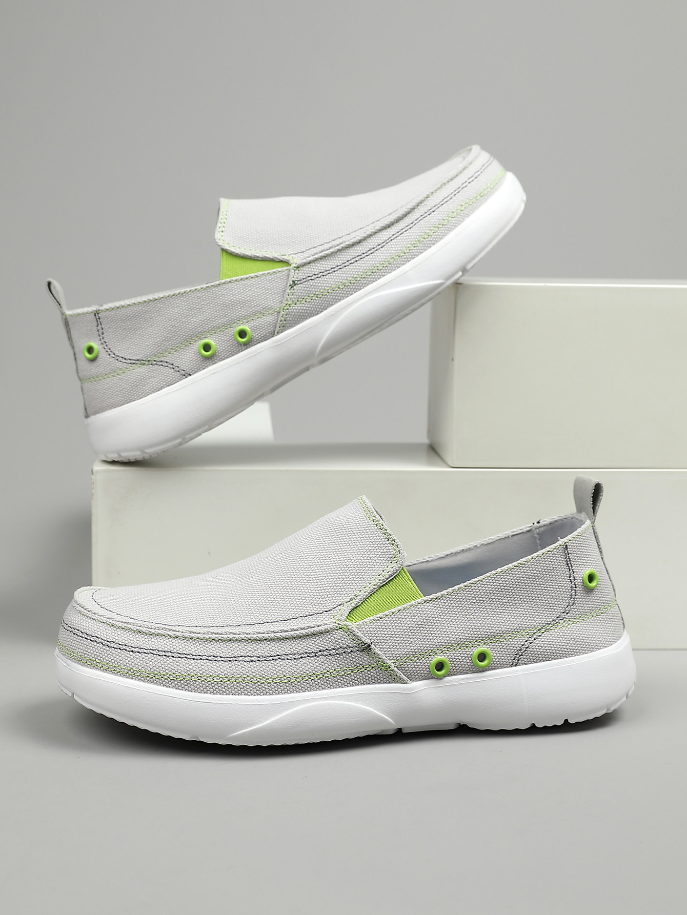 Men's Breathable Lightweight Canvas Slip-on Walking Shoes_voghion.com