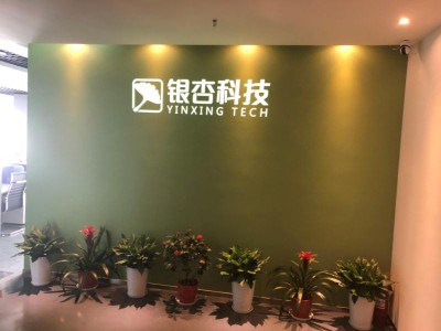店铺进客量不好?你需要广告投影灯来引流7