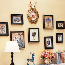 Original solid wood photo wall decoration European living room deer frame wall non-perforated American modern photo wall combination painting