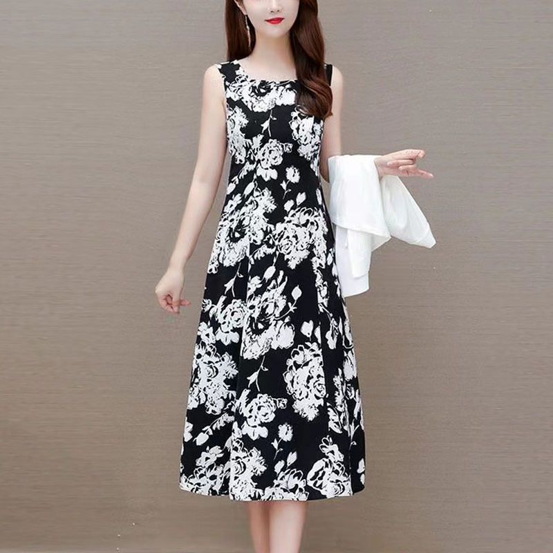 Trendy and Youthful Floral Set Dress 2026 Spring/Summer New Style, Tummy-Concealing Slimming Tank Dress and Blazer Two-Piece Set