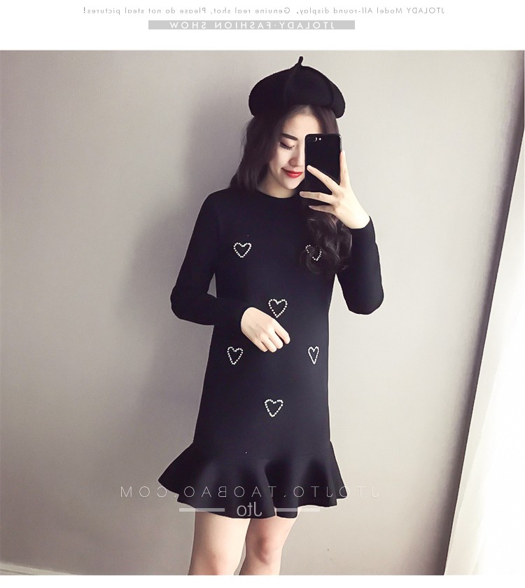 Mùa thu và mùa đông mập mạp đầm xòe dài tay xòe XL Áo thun nữ đính cườm mỏng Áo thun 200 kg áo khoác nữ đẹp