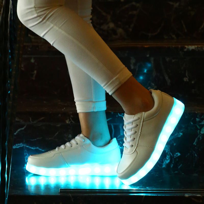 Summer USB charging couple luminous shoes colorful flash shoes student shoes LED luminous shoes men Korean version fluorescent shoes men