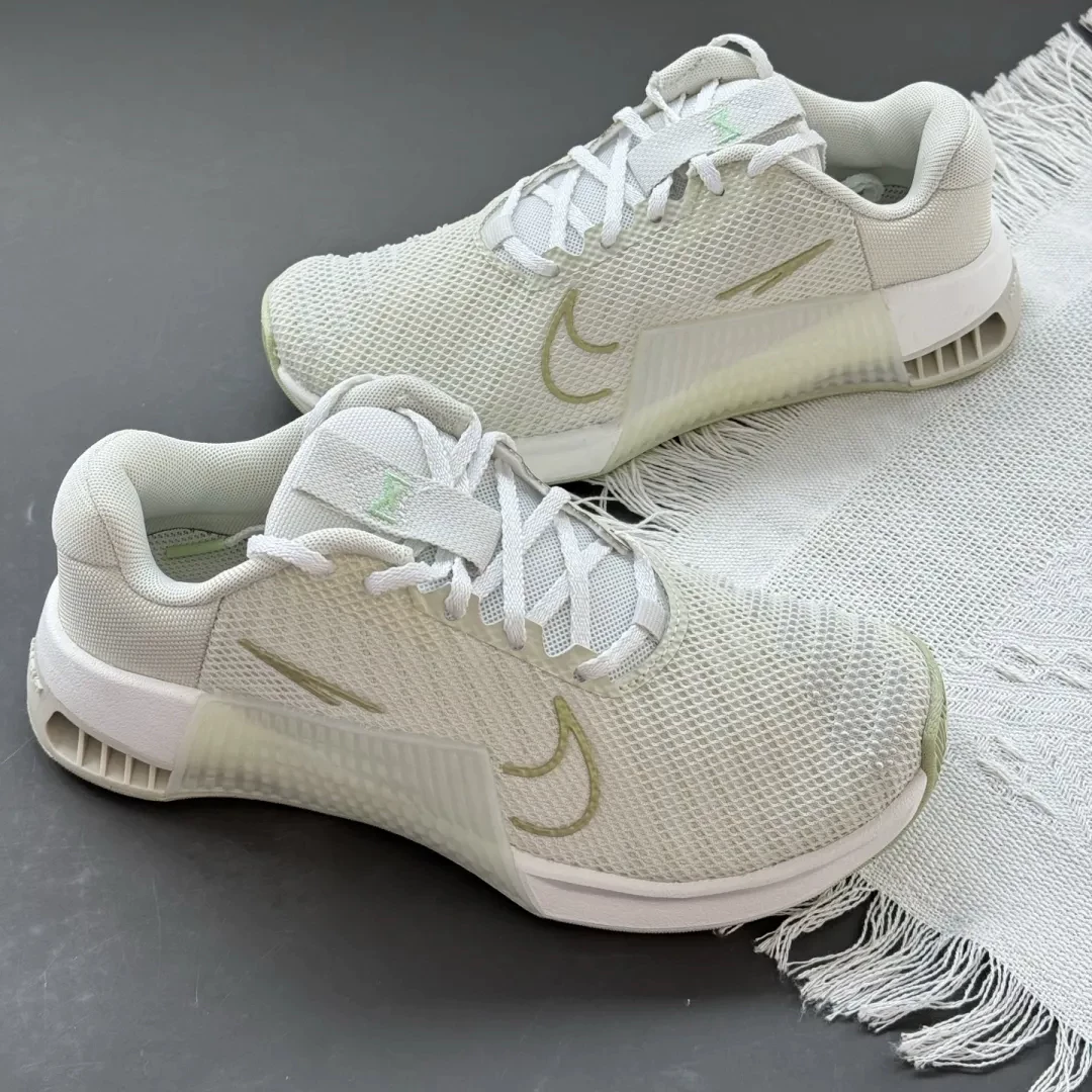 Nike всеобъемлющая фитнес кроссовки Metcon 9 черно-белые низкопрофильные для мужчин и женщин DZ2617-001