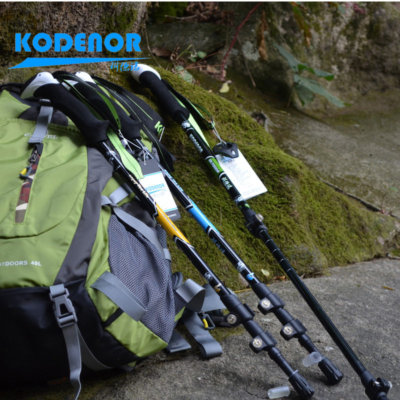 Outdoor carbon fiber ultra-light climbing anti-slip cane telescopic hiking equipment external lock carbon alloy walking pole