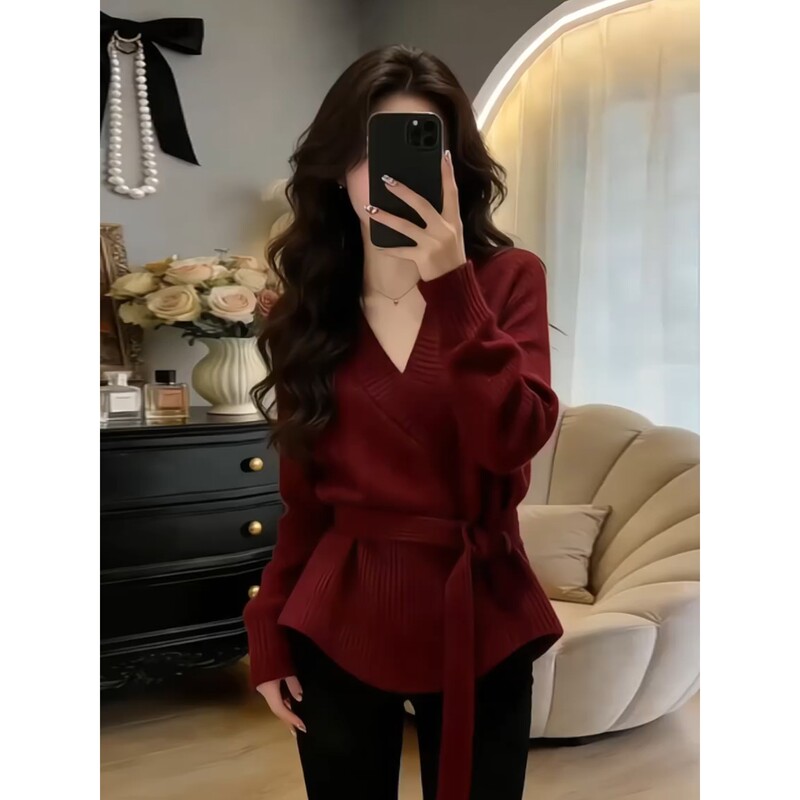 French New Year Red V-Neck Sweater for Women Autumn and Winter 2026 New High-End Style Inner Layering Knit Top