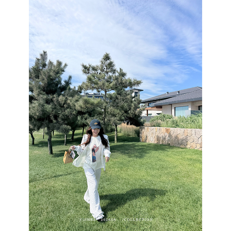 Yishez "Cat Claw Set” Original Relaxed Casual Suit Hooded Jacket Yishez "Cat Claw Set” Original Relaxed Casual Suit Hooded Jacket