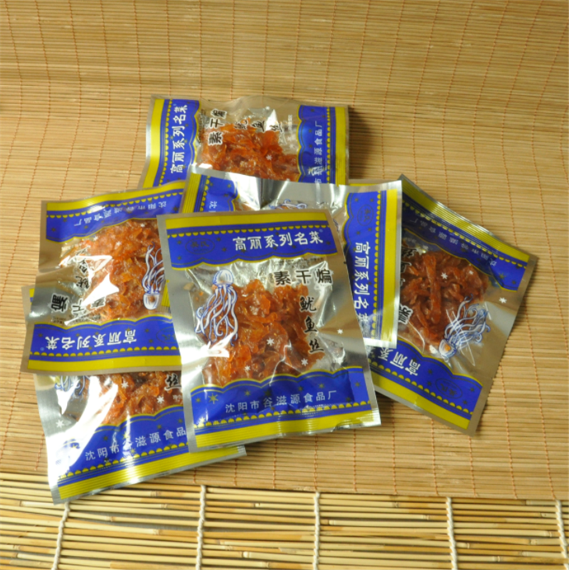 Wu's vegetarian dry stir-fried spicy treat 30g*30 bags of squid silk flavor Shenyang specialty soy products gluten (soy products)