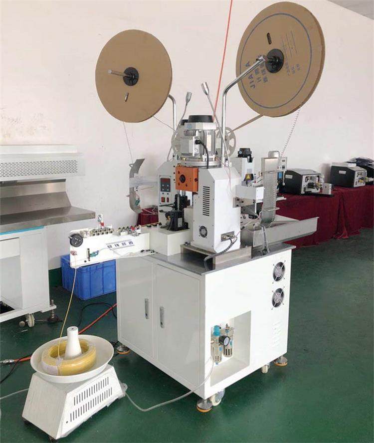 Fully automatic double head terminal pressed with machine cut wire peeling and beating terminal machine mould accessory blade OTP