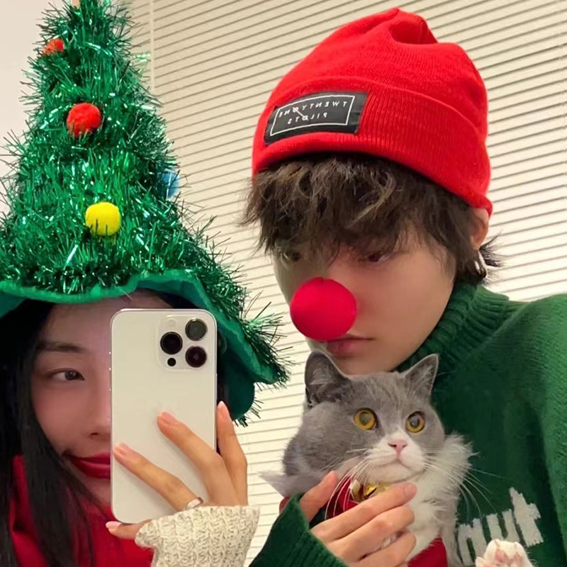 Dress up props red sponge nose for Christmas clown nose and take a Halloween nose