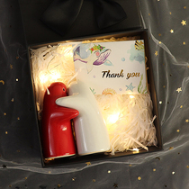 Seven New Years Valentines Day couple gadgets a couple of birthday gifts boys send girls girlfriends senior feel long-distance to friends