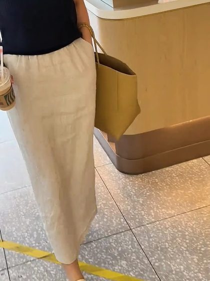 复古简约高腰褶皱插袋设计直筒半身裙2025年夏季新款修身显瘦长裙