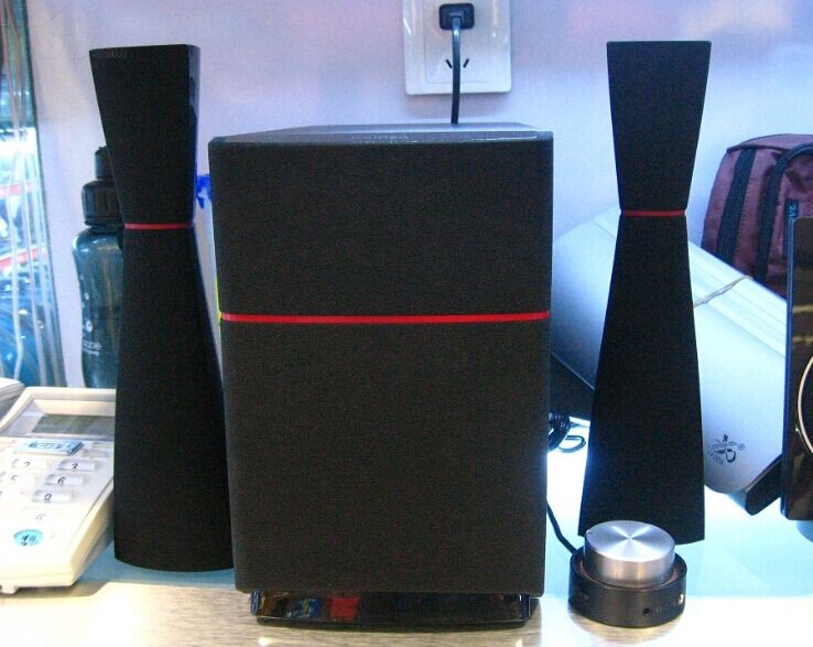 Edifier rambler E3200 multimedia 2 1 active computer speaker wood wire subwoofer audio