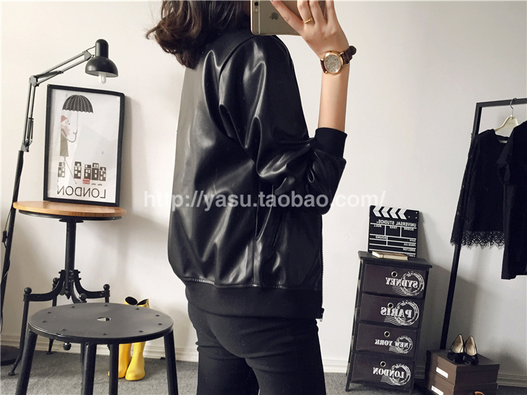 Không chính thống của phụ nữ 90 mùa xuân mới dây kéo áo khoác màu đen ngắn nữ áo khoác da nữ mùa xuân quần áo áo khoác da nữ giá rẻ