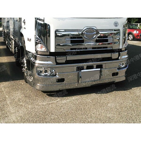 Передний модифицированный бампер Hino 700 с гальваническим покрытием