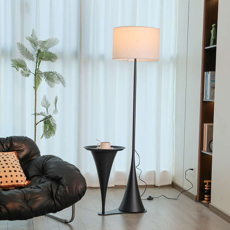 Gu Zhijia Vintage Floor Lamp, Italian Designer, High-End Minimalist Office Bedside Lamp, Living Room Standing Lamp