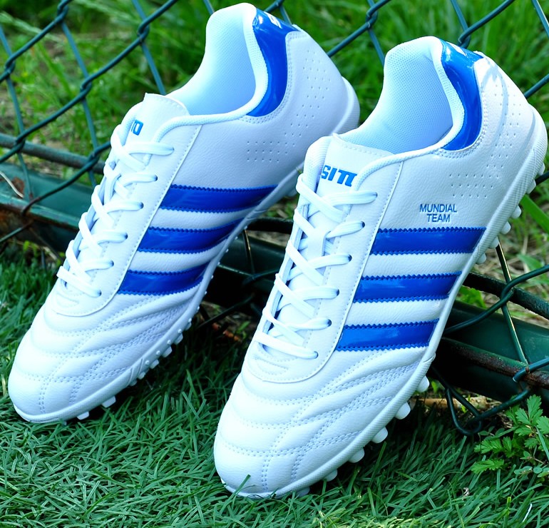 Mexicro the same section CR7 breathable football shoes boys Broken Nails Longnails Training Shoes Children Female Elementary School Children