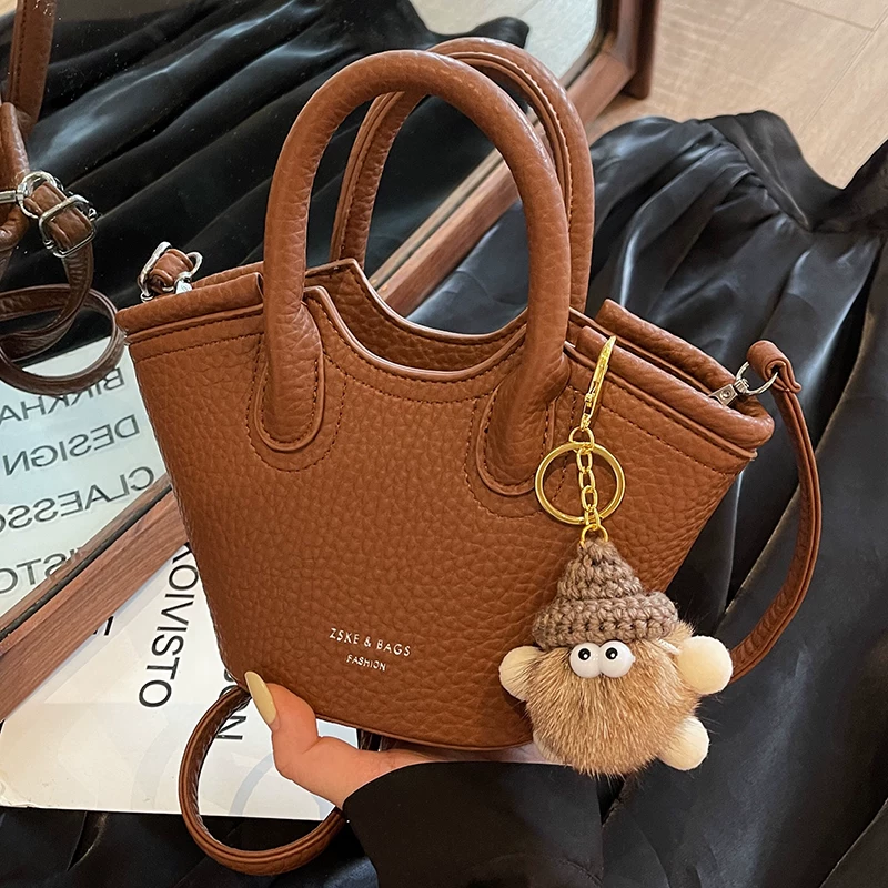 Retro shoulder bag, basket, purse, high-end, western style