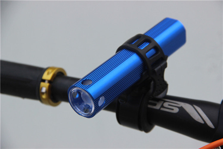 Eclairage pour vélo - phare - Ref 2400008 Image 17