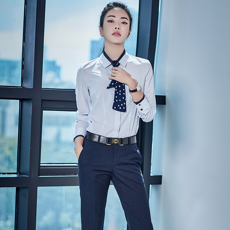 Tailleur femme - Ref 3244382 Image 4