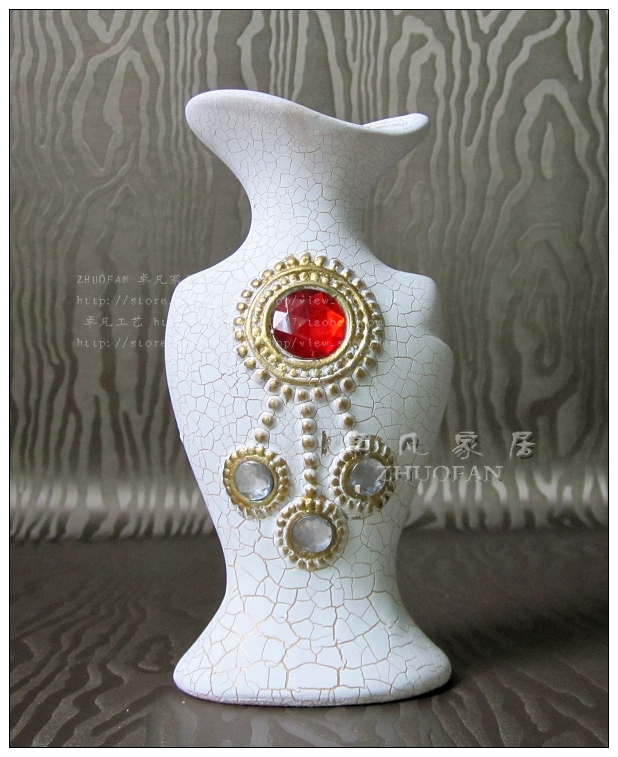 Eurostyle Fields Garden White Small Number Vases Single Home Table Face Furnishing Ceramic Decorated Flower Arrangement Bottle Retro Floral