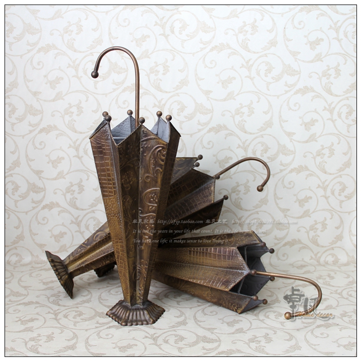 American nostalgic tin umbrella bucket Creative handmade iron flower bucket decoration foyer decoration Rain gear storage bucket rack