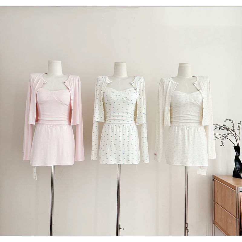 White Water Girl Spring Bm Style Shell Button Cardigan V-Neck Camisole Women's Spring Skirt Korean Casual Three-Piece Set
