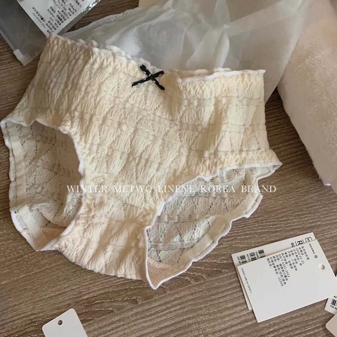 UL home METWO foreign trade cream cloud bubble underwear female Japanese mid-waist antibacterial girl bag hip briefs