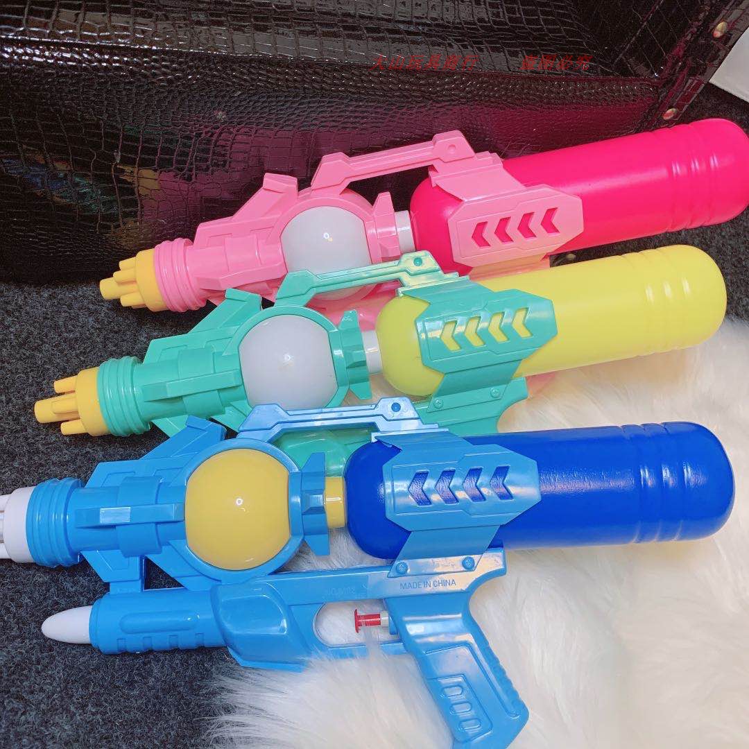 Children Yi water gun large capacity cartoon pull pressurized plastic water gun summer boys and girls splashing water toy water gun