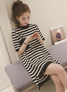 3015#刺绣中长款条纹宽松短袖t恤女前短后长开叉连衣裙