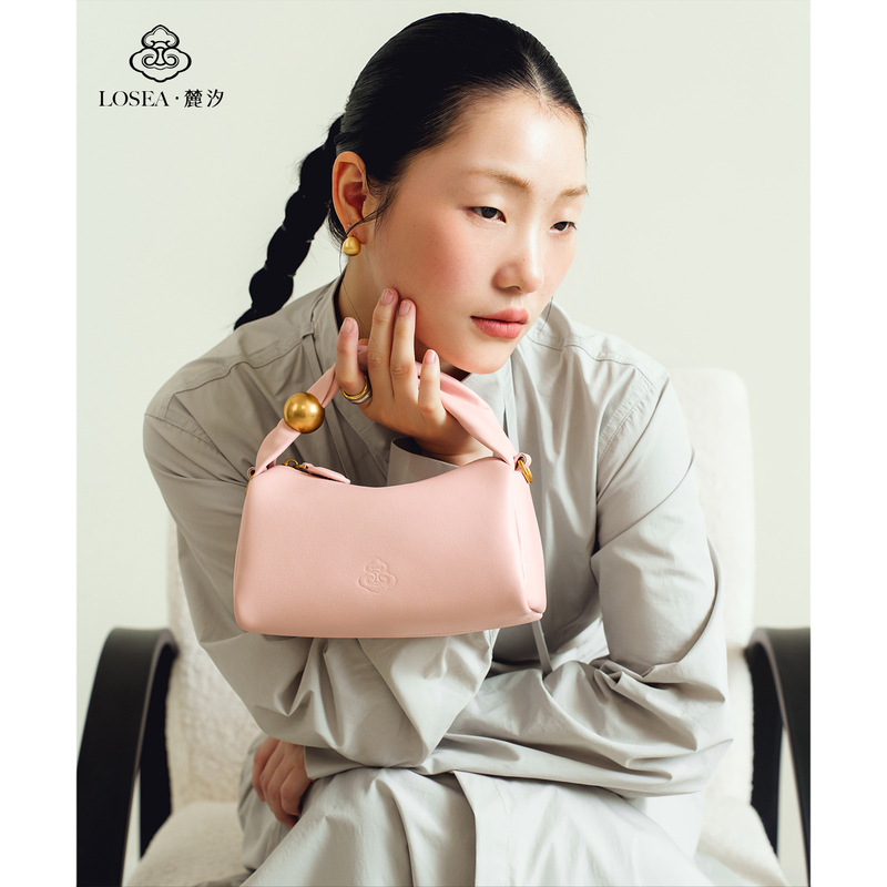 Losea Luxi Original Design "Little Milk Block" First-Layer Nappa Leather Pillow Bag for Women 2026 New Pink Bag Losea Luxi Original Design "Little Milk Block" First-Layer Nappa Leather Pillow Bag for Women 2026 New Pink Bag