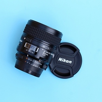 Nikon AF 60 2 8 autofocus flapping product Taobao micro-distance lens secondhand single counter lens