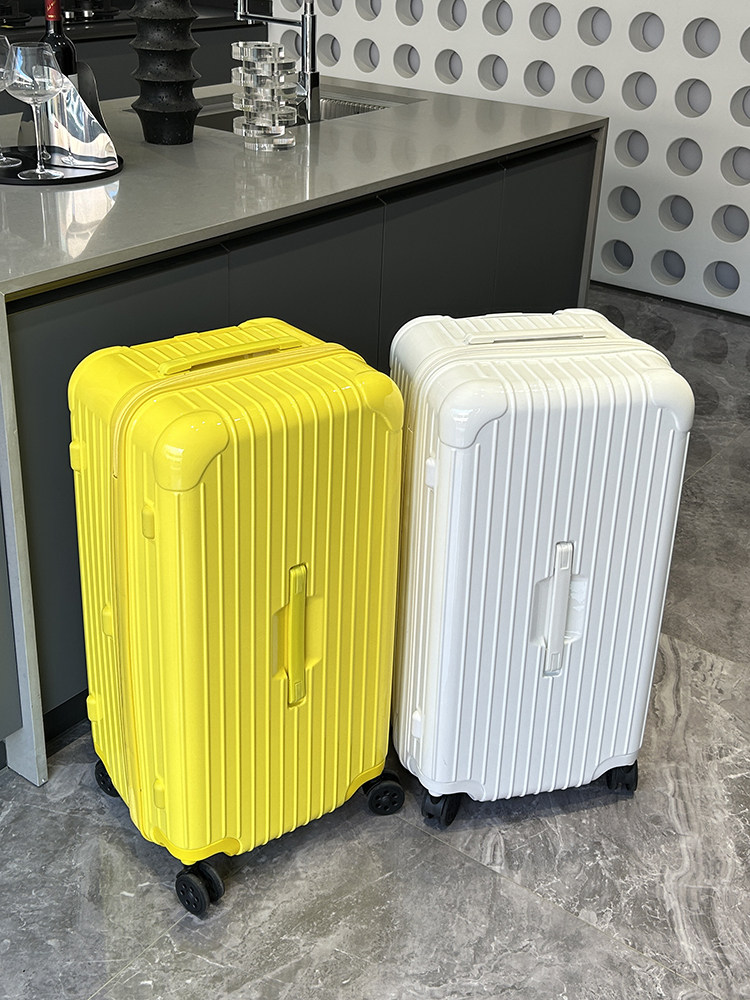 Fashionable Purple Suitcase for Women 28inch Sturdy and Durable Suitcase with Large Capacity for Students Password-Protected Trolley Case for Men