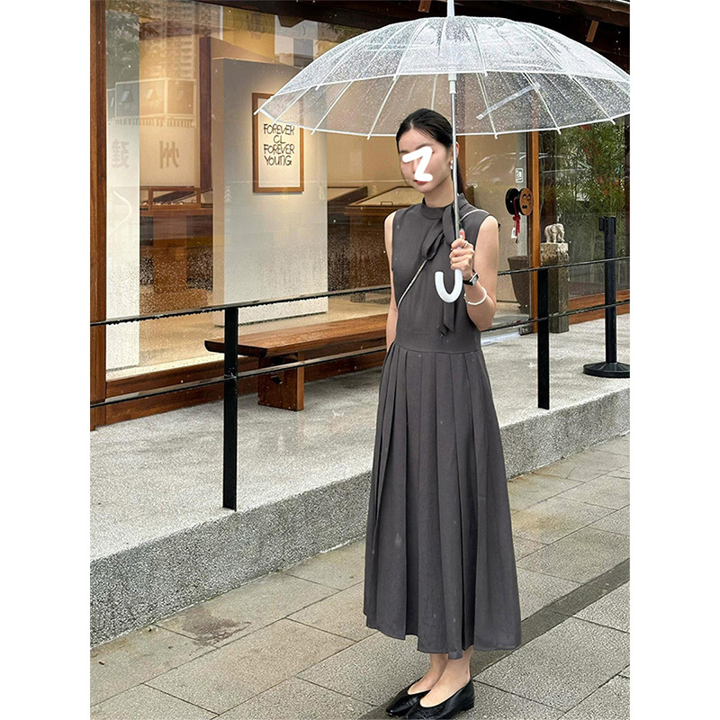 Gardenia High-End Stand-Up Collar Lace-Up Sleeveless Vest Dress for Women, Korean Style Slim Fit Pleated A-Line Long Skirt