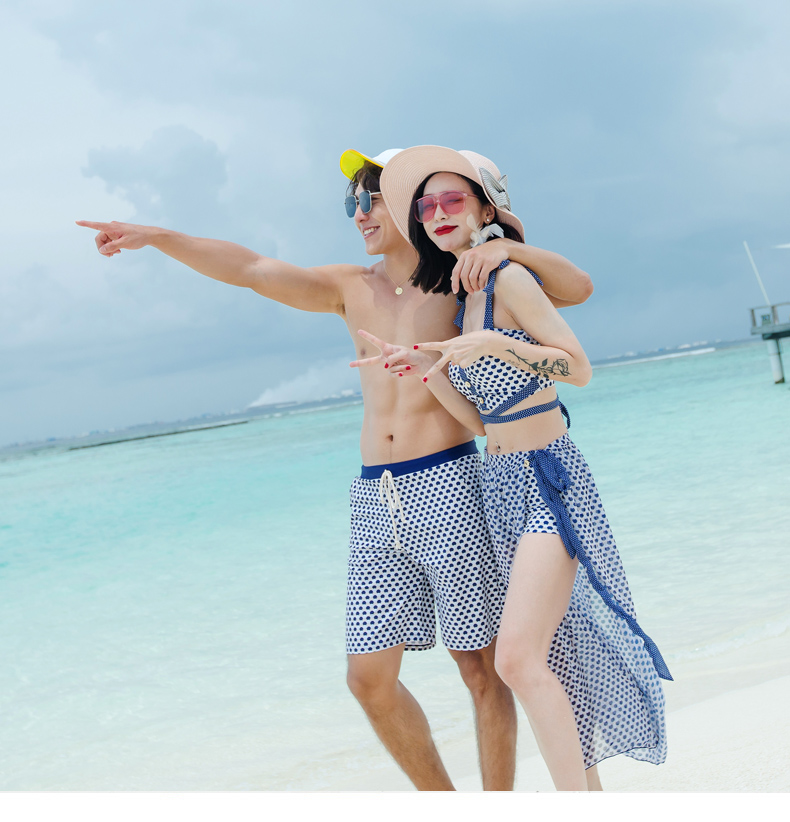 Cặp đôi đồ bơi bikini chia nhỏ ngực tập hợp váy mỏng bong bóng nóng mùa xuân bãi biển kỳ nghỉ tuần trăng mật quần bơi nam - Vài đồ bơi đồ đôi đi biển cho nữ