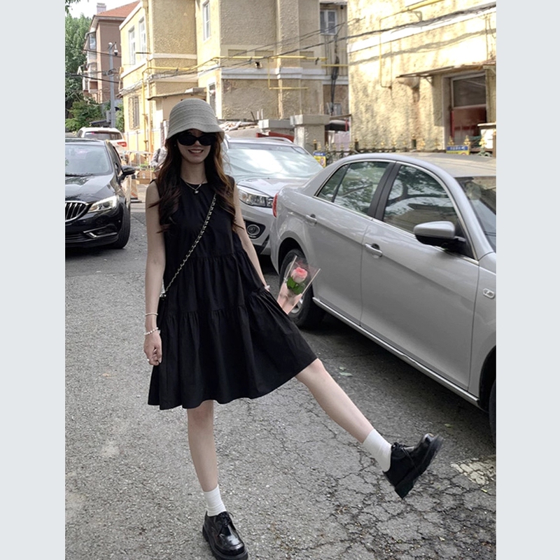 Summer Style, Lazy and Casual, Sleeveless Patchwork A-Line Babydoll Dress for Women, Hepburn Style, Loose Fit, Tummy-Covering, Slimming Little Black Dress Summer Style, Lazy and Casual, Sleeveless Patchwork A-Line Babydoll Dress for Women, Hepburn Style, Loose Fit, Tummy-Covering, Slimming Little Black Dress