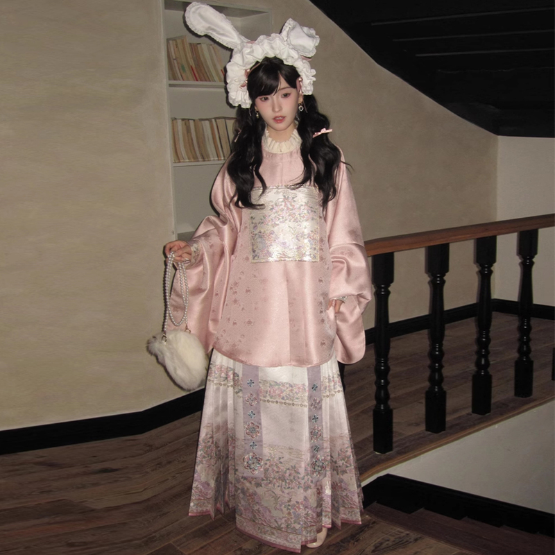 Yuanshan Qiao [Moon Rabbit Treasure Box] Ming Dynasty Hanfu Set, National Style New Chinese Style Gold Thread Embroidery Imitation Makeup Flower Mamian Skirt New Model