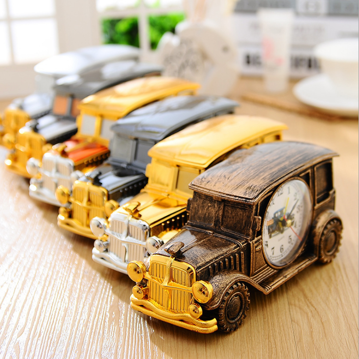 61 Children's Day gifts for children The boys Creative Retro Old Master's car alarm clock bedside sloth pendulum pieces