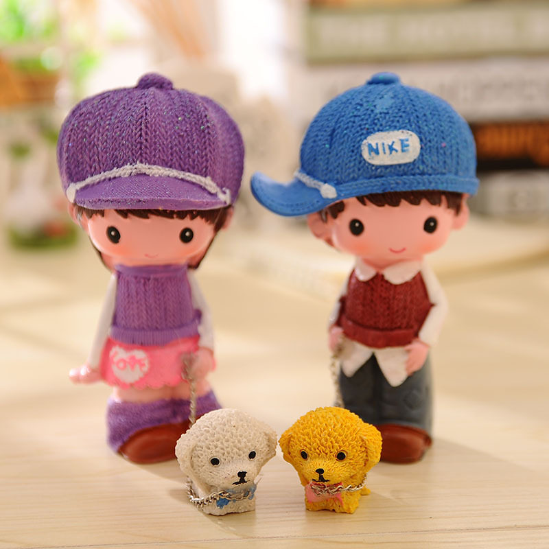 Christmas gifts for men and women, husband and wife Katong Man Things to put on a creative home resin Resin Handicraft