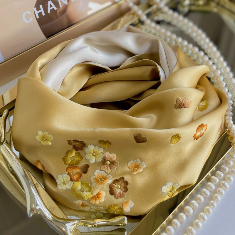 Chinese Wind Silk Screen Female Hundred Embroidery Bangdu Shawl Smooth Silk Hand Embroidery Scarf Gift Spring and Autumn