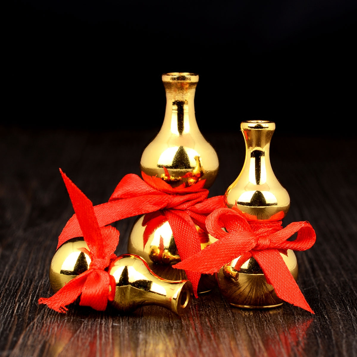 Copper Gourd Ornament with Six Emperors' Coins Pendant, Small Size, Auspicious Chinese Knot, Home Craft Gift, Decorative Small Item, Portable