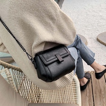 Leather advanced sense small bag female 2021 New Korean version of foreign style simple shoulder shoulder bag Joker ins Super fire
