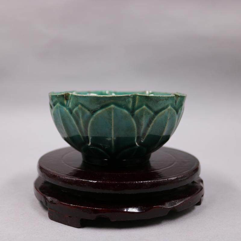 Qing Guangxu Green Glaze Lotus Bowl Antique Classical Furniture Decorative Jingdezhen Ancient Porcelain Old Objects