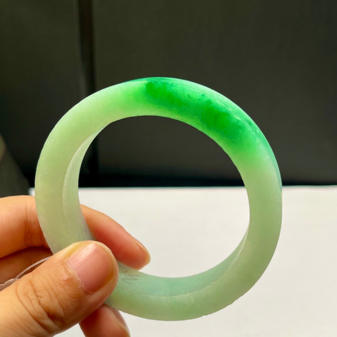 润和翡翠工厂
