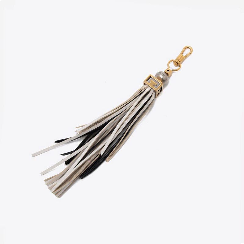 In-Stock Givenchy New Logo Large Rivet Keychain for Men and Women, Personalized Key Ring and Bag Pendant