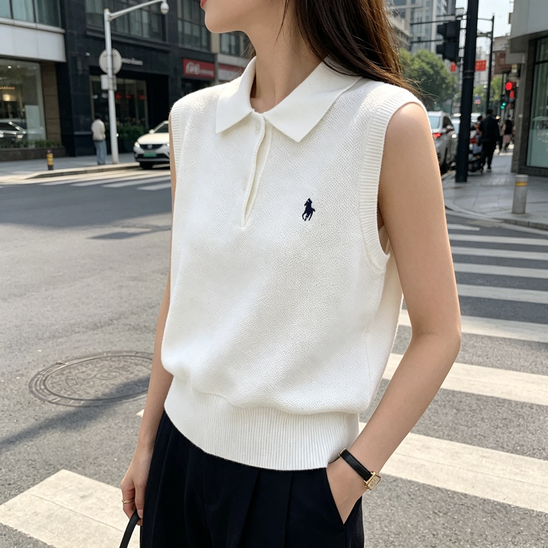 Jo Ellison/Old Money Style Polo Collar Embroidered Knitted Sleeveless Vest for Women 2026 Summer Casual Short Top Jo Ellison/Old Money Style Polo Collar Embroidered Knitted Sleeveless Vest for Women 2026 Summer Casual Short Top