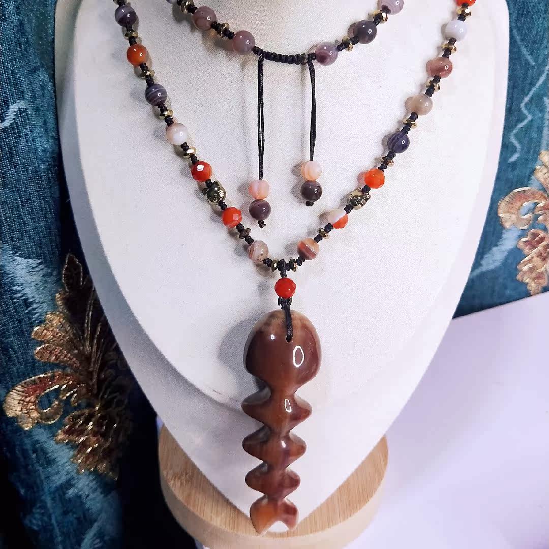 Design Service Natural Good Things Multipurpose Pendant Necklace Custom Straight Podcast Room Watch Beauty Goods Shopping friends