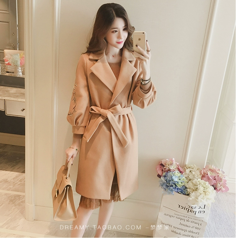 Áo khoác len nữ áo len 2018 thu đông phiên bản Hàn Quốc phần eo dài thon dài thêu đèn lồng tay áo len