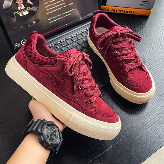Men's shoes, trendy bread shoes, versatile skate shoes